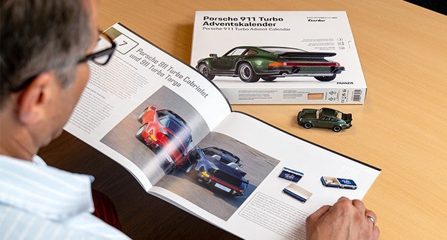 FRANZIS Porsche 911 Turbo Collectable Advent Calendar Your Own Desk Model Kit