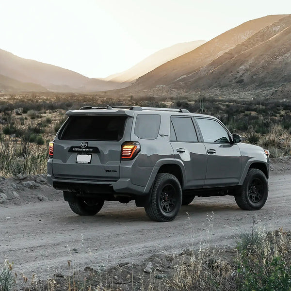 VLAND 10-23 Toyota 4Runner 5 MK5 N280 LED Lightbar Rear Lights DYNAMIC WELCOME Tail Lamps