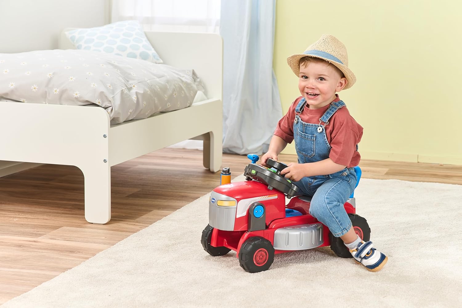 VTech 3-in-1 Mow and Grow Tractor, Ride-On Tractor, Push-Along Mower, Includes Driver Panel, Imaginative Play, Sound Effects, Interactive Play Suitable for Ages 12, 18, 24 Months, English Version