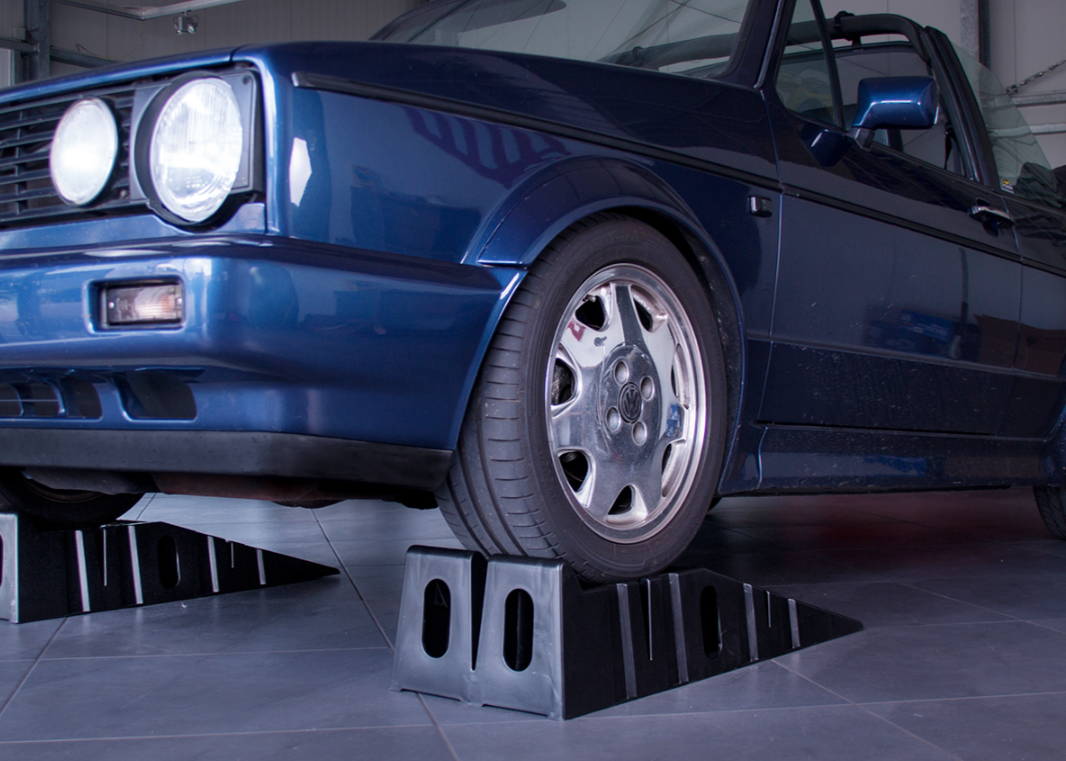 FK 2x 2.5 Ton Heavy Duty Car Ramps for Vehicle Lifting & Maintenance Checks / Oil Changes - Save on Jack