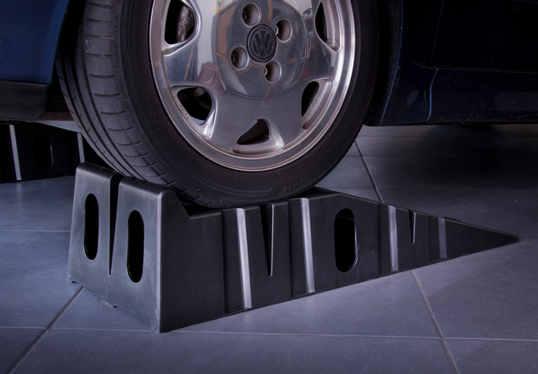 FK 2x 2.5 Ton Heavy Duty Car Ramps for Vehicle Lifting & Maintenance Checks / Oil Changes - Save on Jack