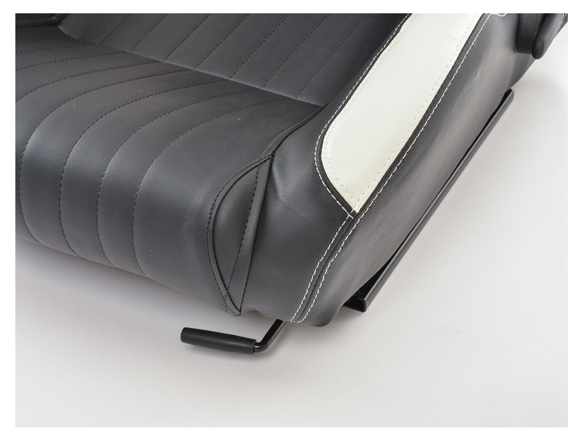 FK Sports Bucket Seats Set - Synthetic Leather white & black - LJ Automotive